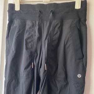 Lululemon Dance Studio Pants Unlined Black size 4